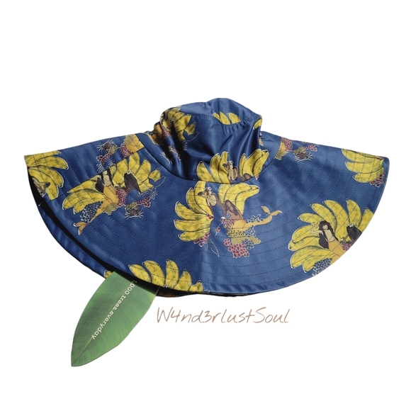 Farm Rio Blue Mermaid Bananas Bucket Hat Self-Tie Straps NWT - Picture 5 of 7